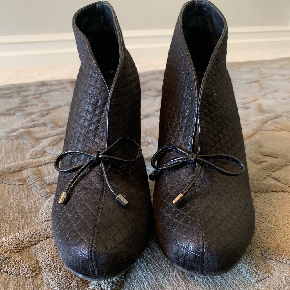 BCBGirls Booties size 8